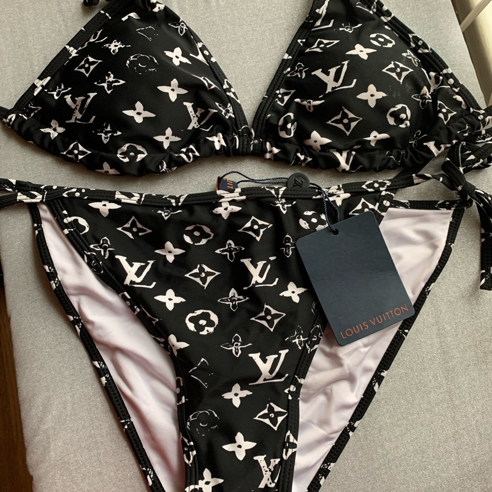 2 piece swimsuit